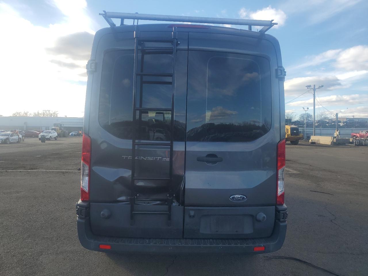 2016 Ford Transit T-250 VIN: 1FTYR2CM6GKA55196 Lot: 92618545