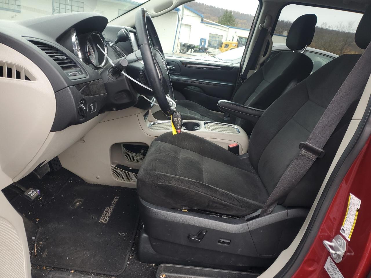 2015 Dodge Grand Caravan Sxt VIN: 2C4RDGCG5FR607782 Lot: 92796125