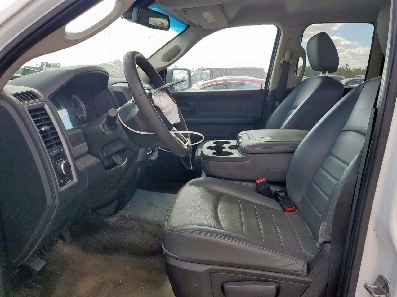 2018 Ram 1500 St VIN: 1C6RR7FG4JS331770 Lot: 93020915