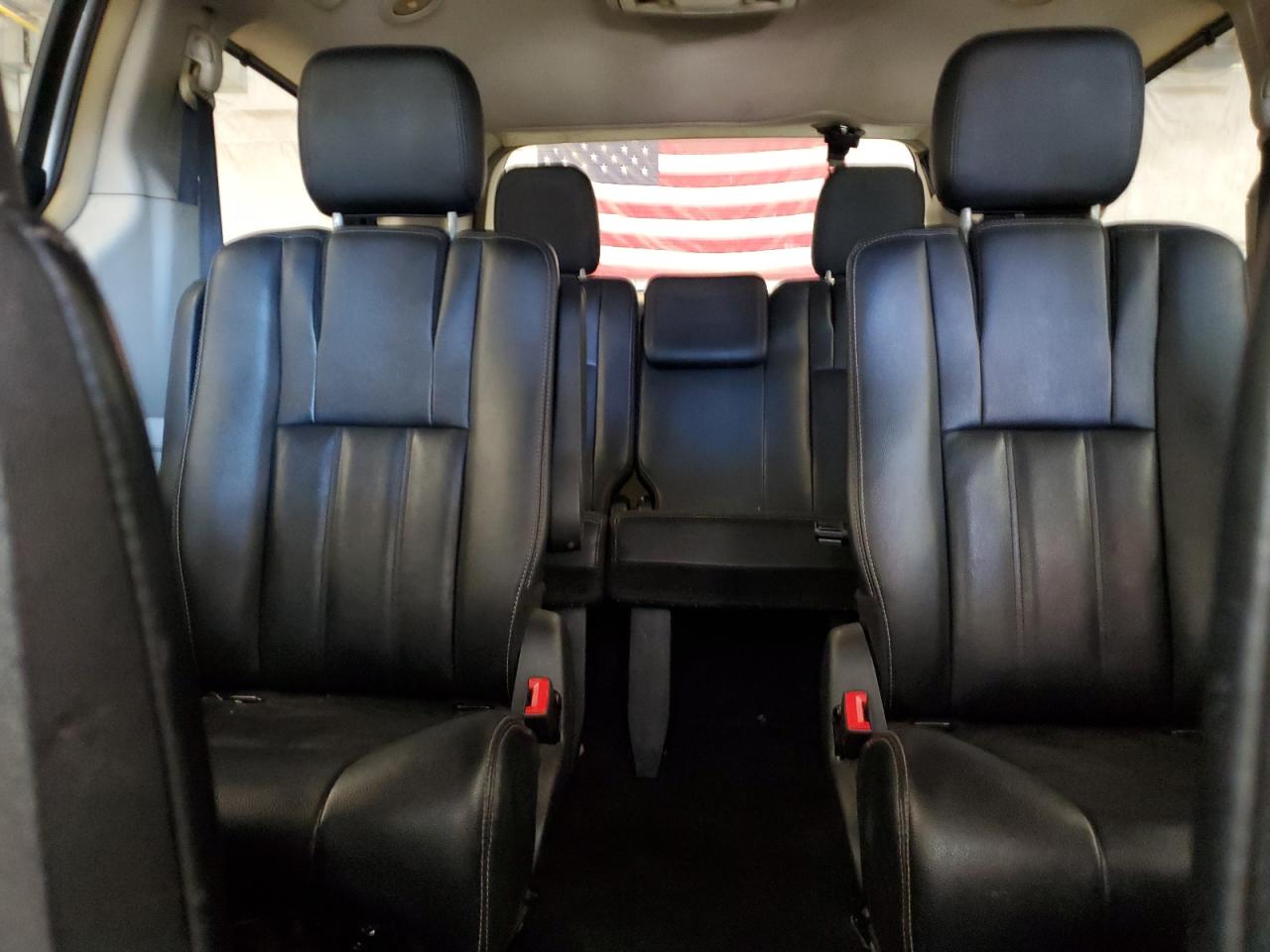 2016 Chrysler Town & Country Touring VIN: 2C4RC1BG8GR137931 Lot: 90815895