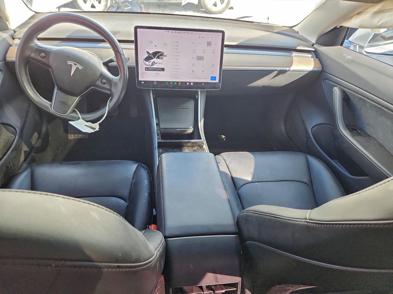 2018 Tesla Model 3 VIN: 5YJ3E1EA5JF025369 Lot: 93105405