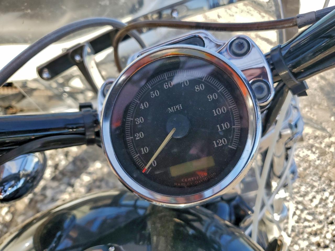 2005 Harley-Davidson Xl1200 C VIN: 1HD1CGP155K422584 Lot: 94166485