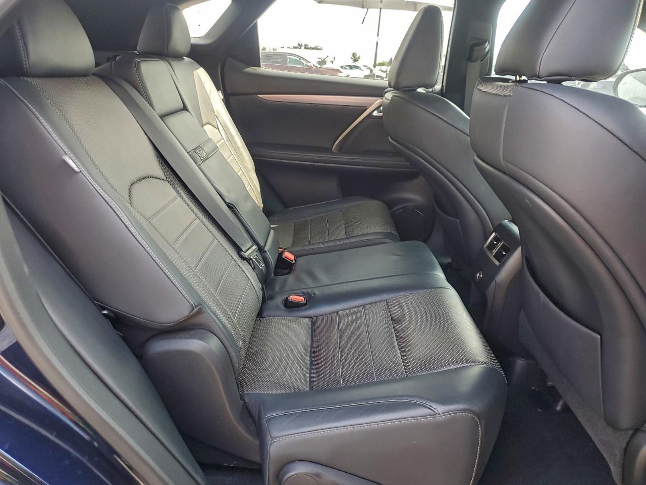 2017 Lexus Rx 350 Base VIN: 2T2ZZMCA6HC086811 Lot: 92106445