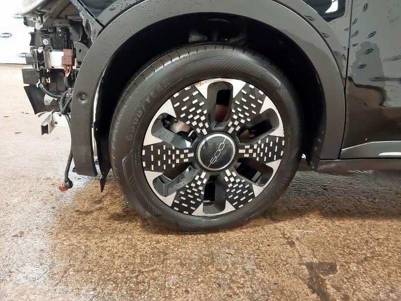 2025 FIAT 600 1.2 HYBRID 48V 136 LA PRIMA 5DR EDCT-6