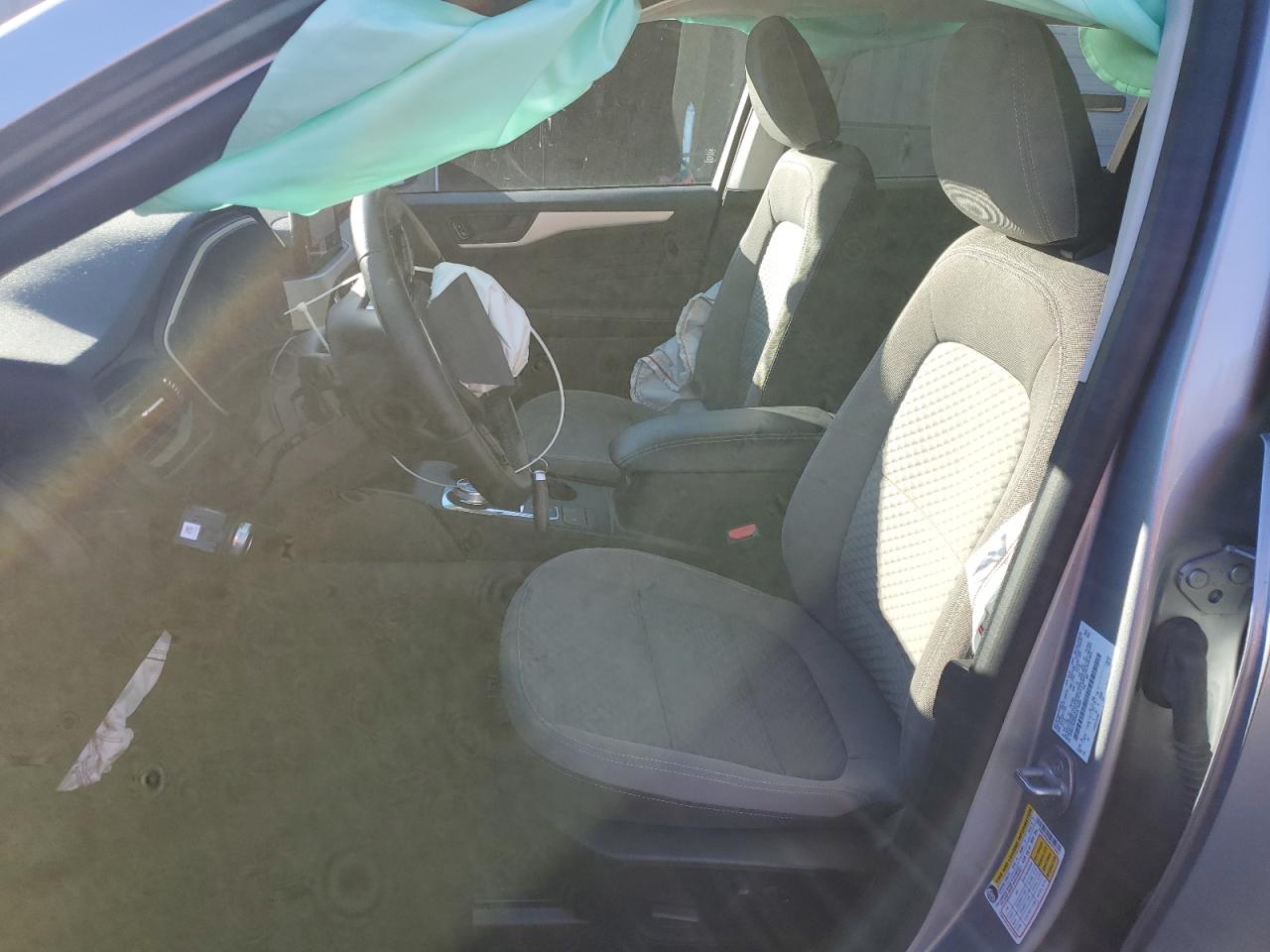 2022 Ford Escape Se VIN: 1FMCU9G69NUA13065 Lot: 92109685