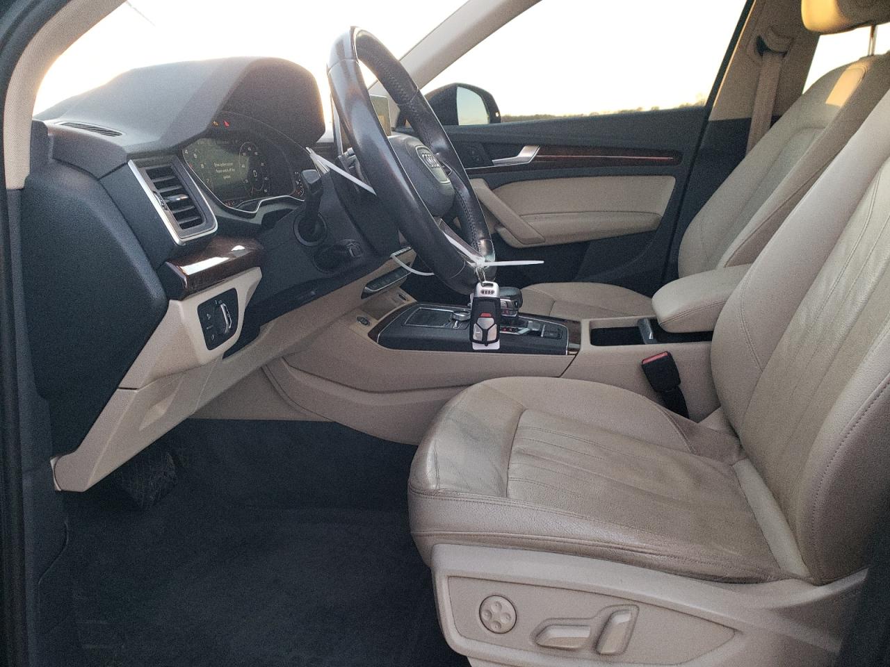 2018 Audi Q5 Premium Plus VIN: WA1BNAFY0J2092711 Lot: 92425155