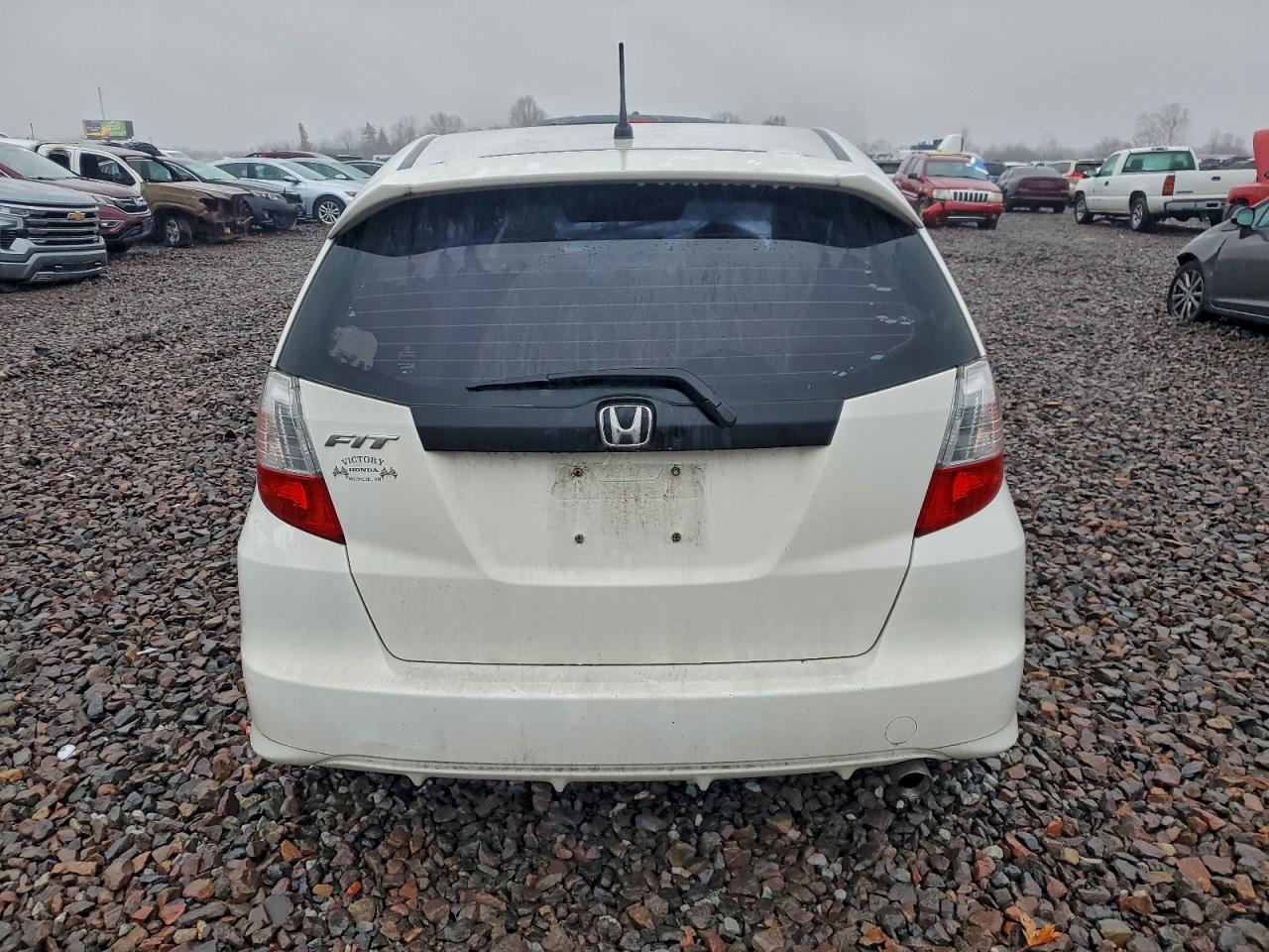 2013 Honda Fit Sport VIN: JHMGE8H52DC002690 Lot: 94177085