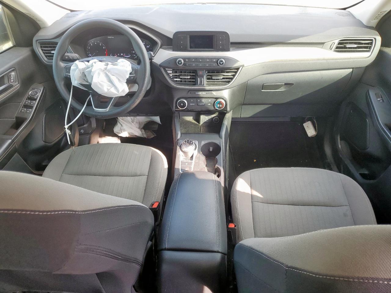 2021 Ford Escape S VIN: 1FMCU0F69MUA15152 Lot: 93277715