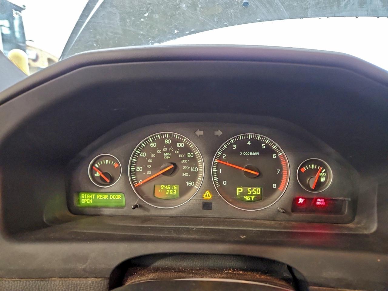 2007 Volvo V70 2.5T VIN: YV1SW592972672401 Lot: 93892755