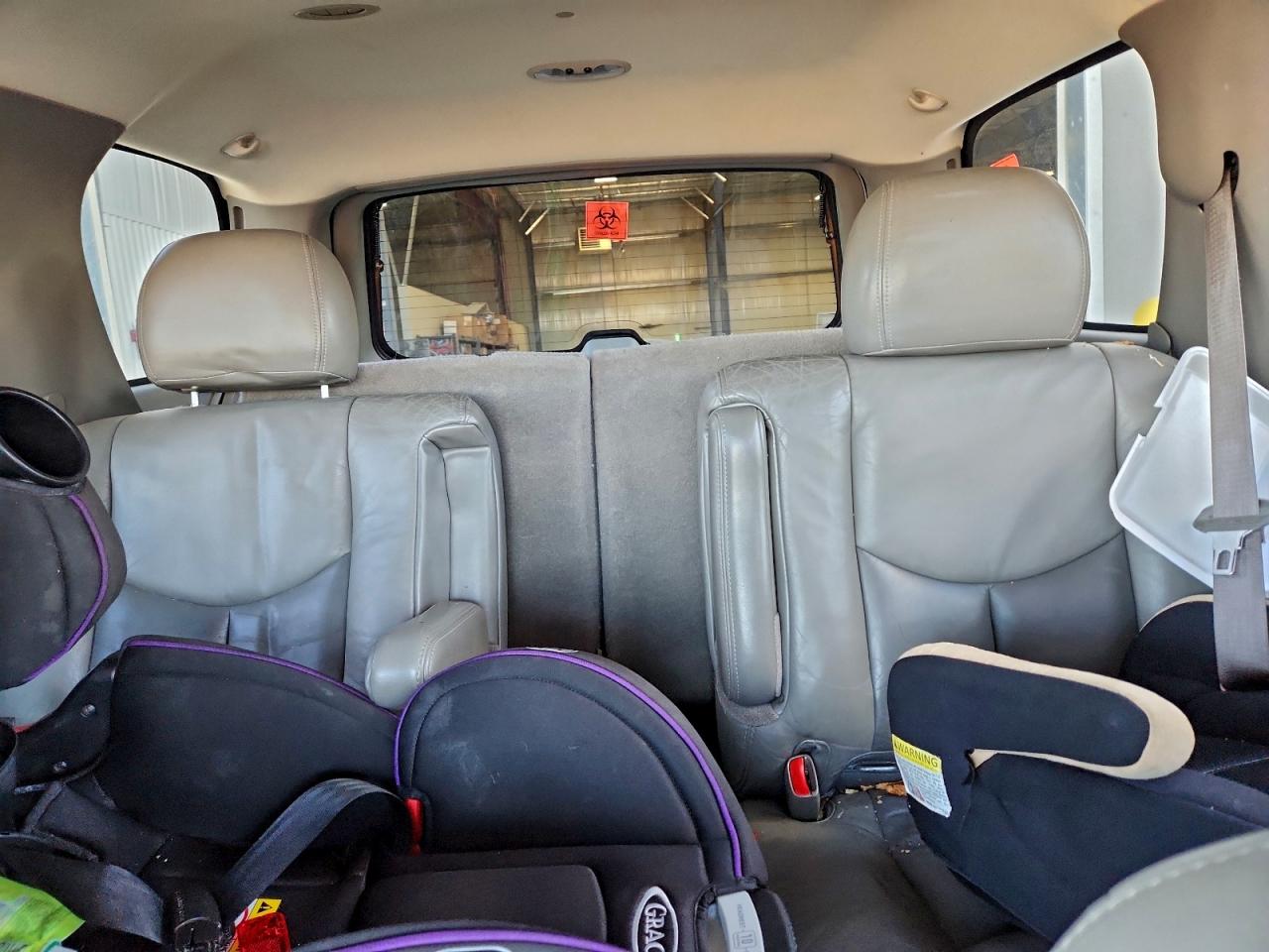 2005 GMC Yukon Denali VIN: 1GKEK63U95J109208 Lot: 94179805