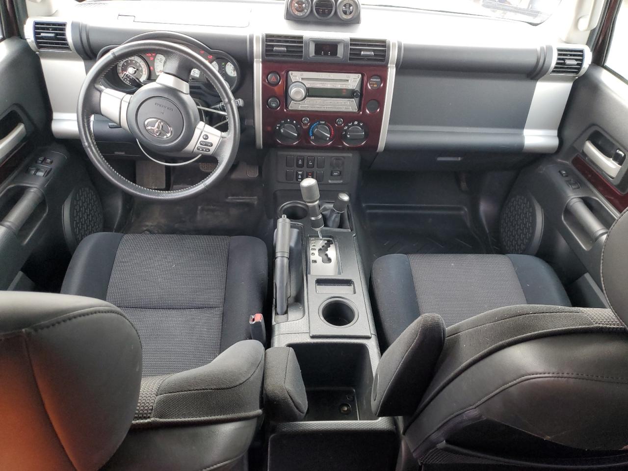 2007 Toyota Fj Cruiser VIN: JTEBU11F570012950 Lot: 93189485