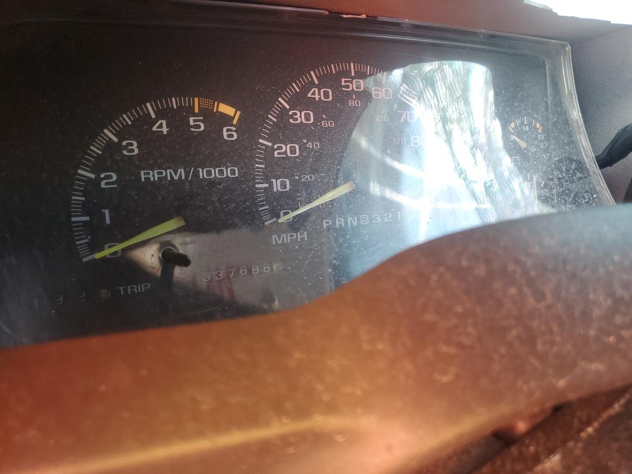 1996 GMC Sierra C1500 VIN: 2GTEC19R9T1513048 Lot: 91128415