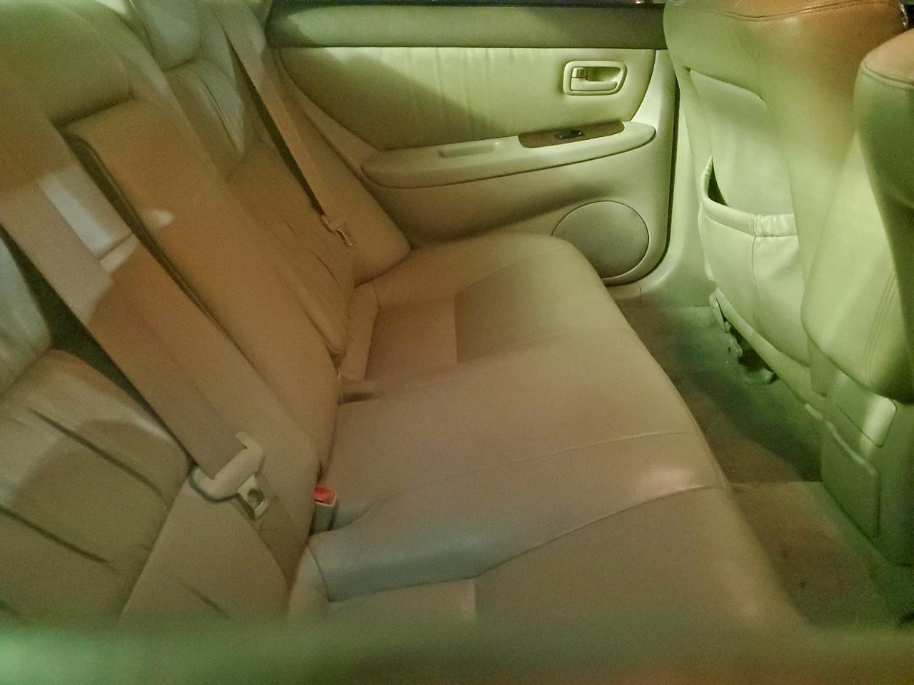 2000 Lexus Es 300 VIN: 076119 Lot: 85441275