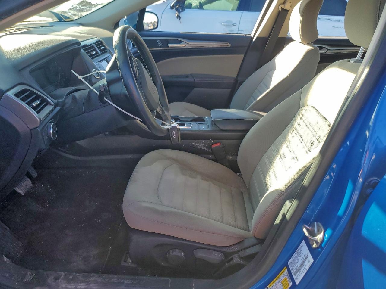 2019 Ford Fusion S VIN: 3FA6P0G79KR287114 Lot: 94125165