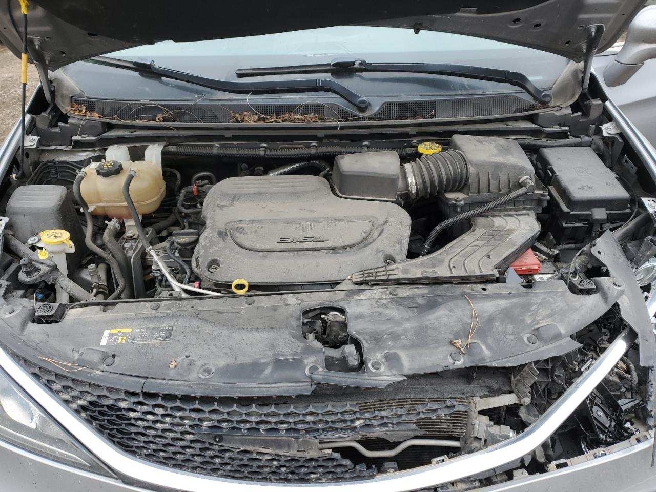 2020 Chrysler Pacifica Touring L VIN: 2C4RC1BG5LR133538 Lot: 91661235