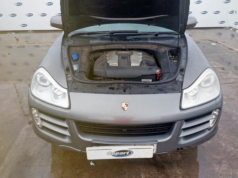 2009 PORSCHE CAYENNE DIESEL 5DR TIPTRONIC S