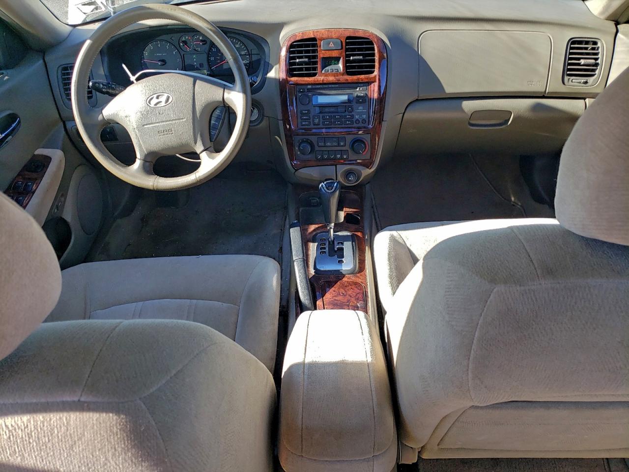 2002 Hyundai Sonata Gls VIN: KMHWF35H82A564254 Lot: 94222095