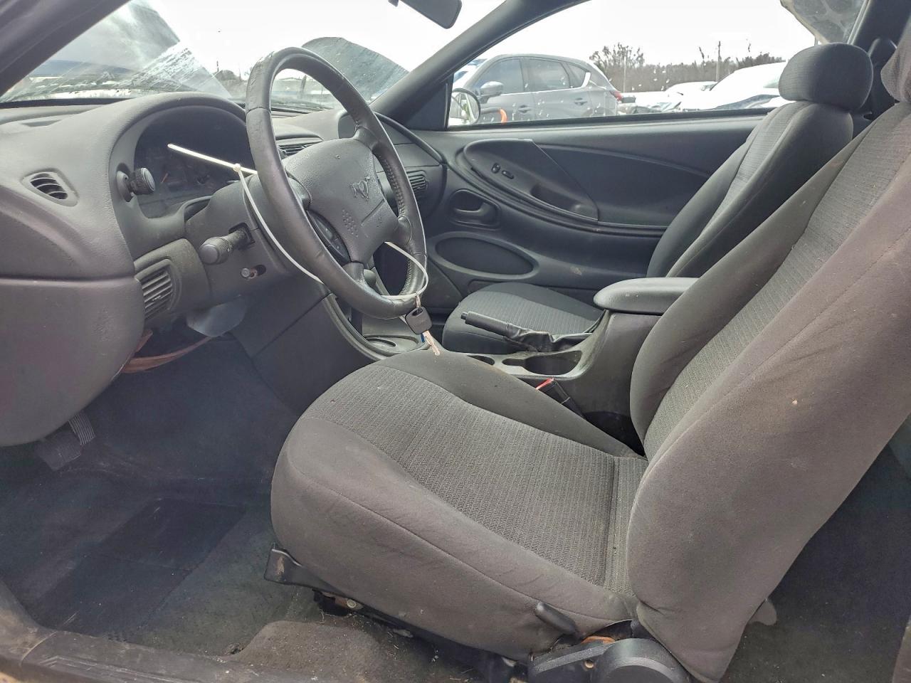 2002 Ford Mustang VIN: 1FAFP40492F199457 Lot: 94344755