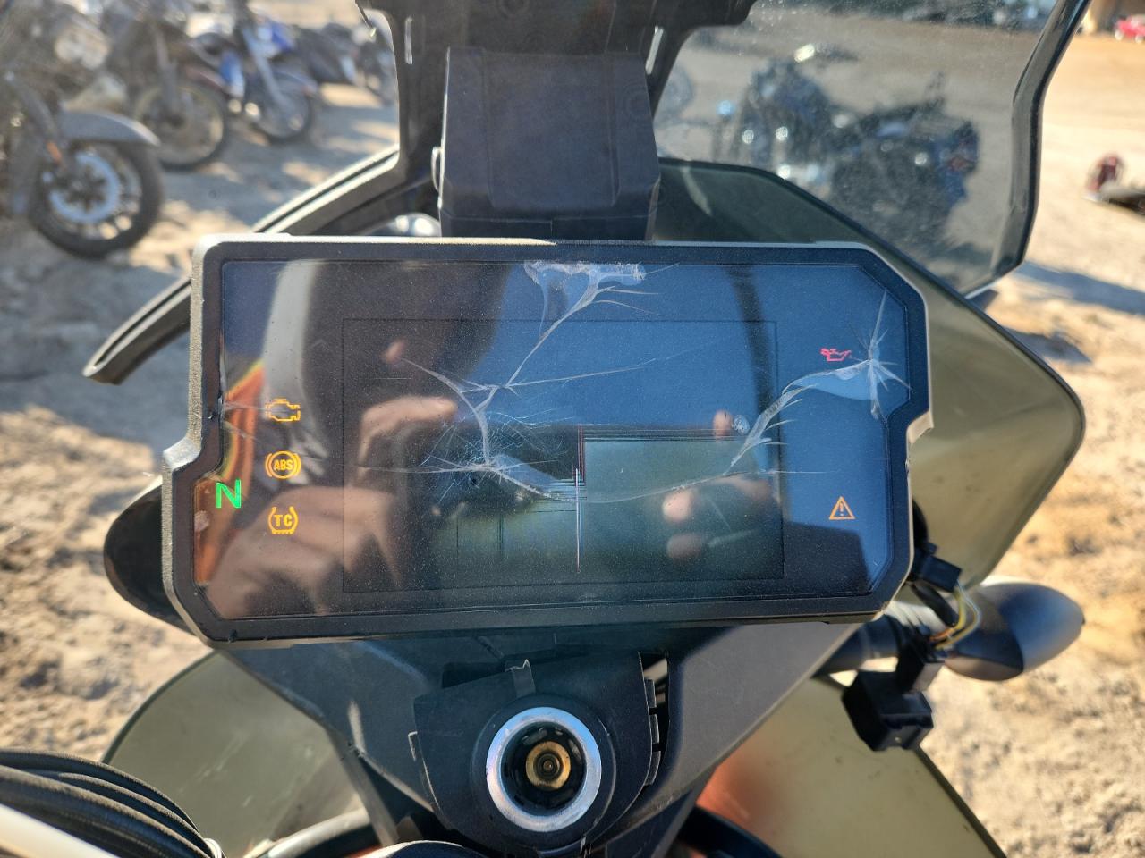 2022 Ktm 890 Adventure R VIN: VBKTR6403NM834133 Lot: 92939905