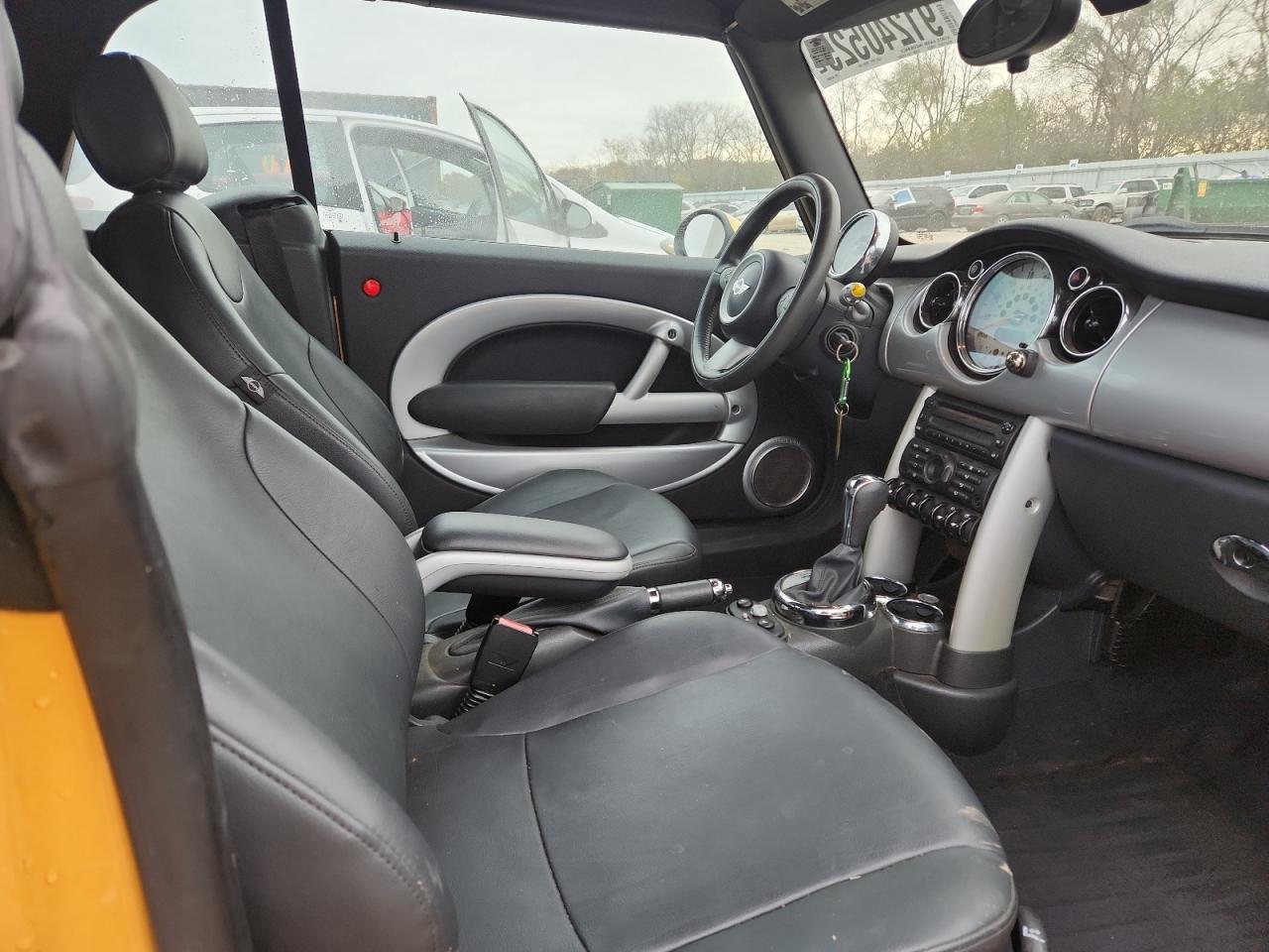 2007 Mini Cooper VIN: WMWRF33557TG16980 Lot: 91240525