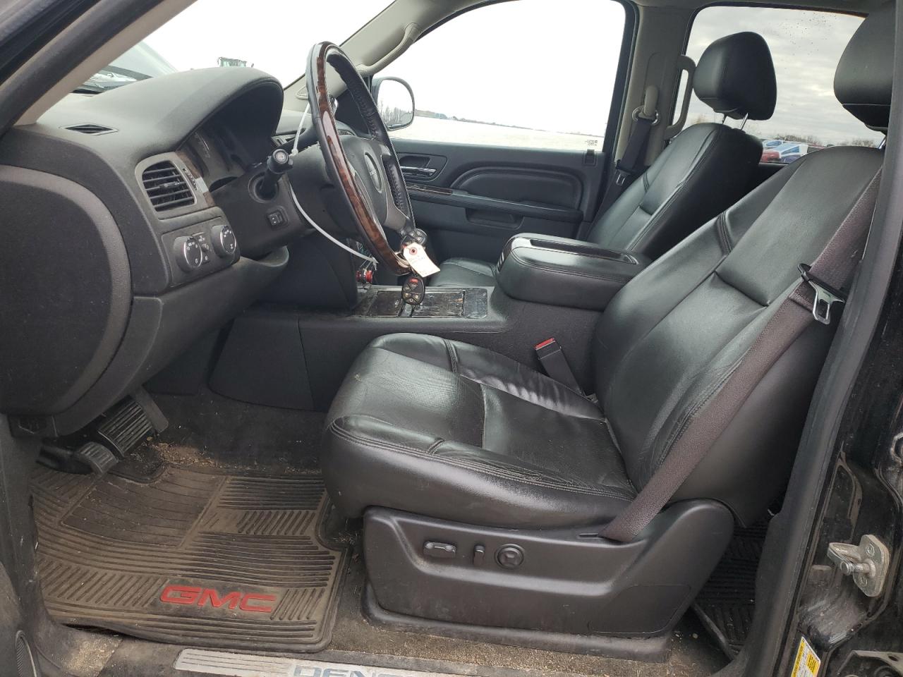 2013 GMC Yukon Denali Hybrid VIN: 1GKS2GEJXDR219096 Lot: 90879915