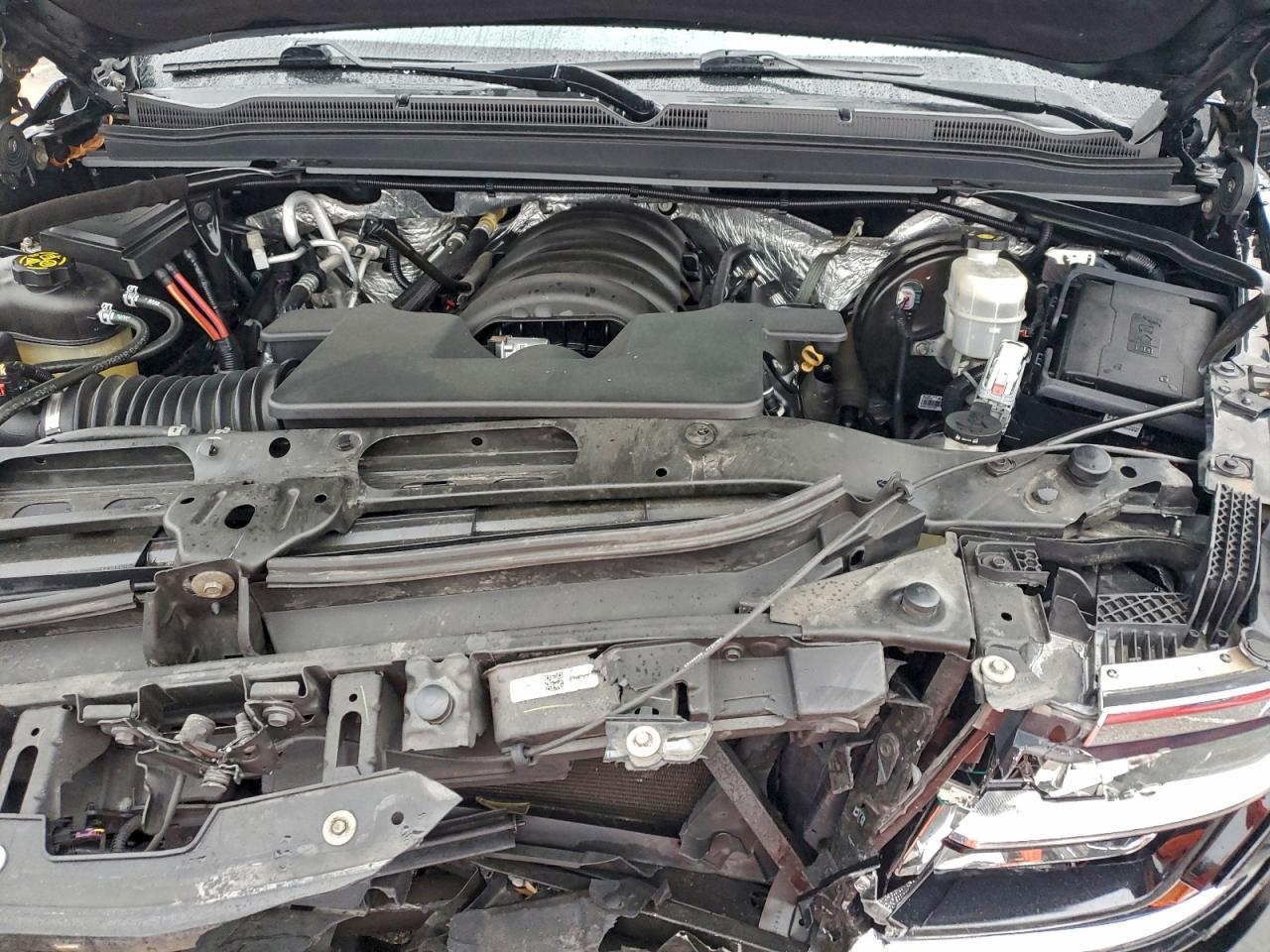 2017 Chevrolet Suburban K1500 Lt VIN: 1GNSKHKCXHR296233 Lot: 94214555