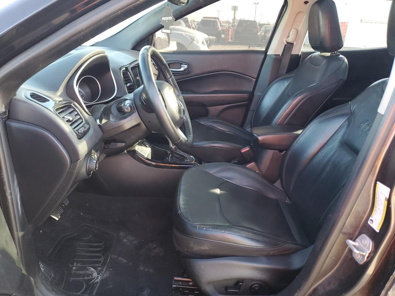 2018 Jeep Compass Limited VIN: 3C4NJCCB1JT204571 Lot: 91293595