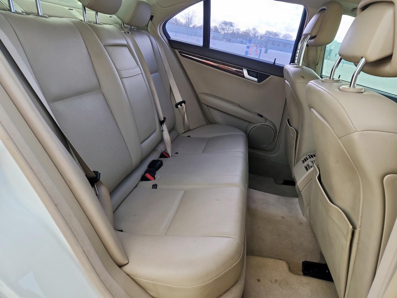 2012 Mercedes-Benz C 250 VIN: WDDGF4HB7CA612419 Lot: 92172175