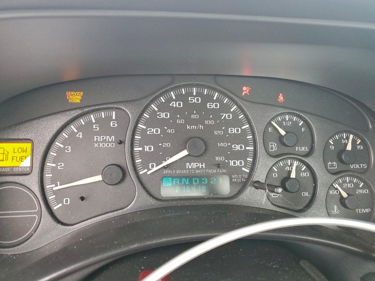 2002 Chevrolet Silverado C1500 VIN: 1GCEC14V52Z128256 Lot: 94325475