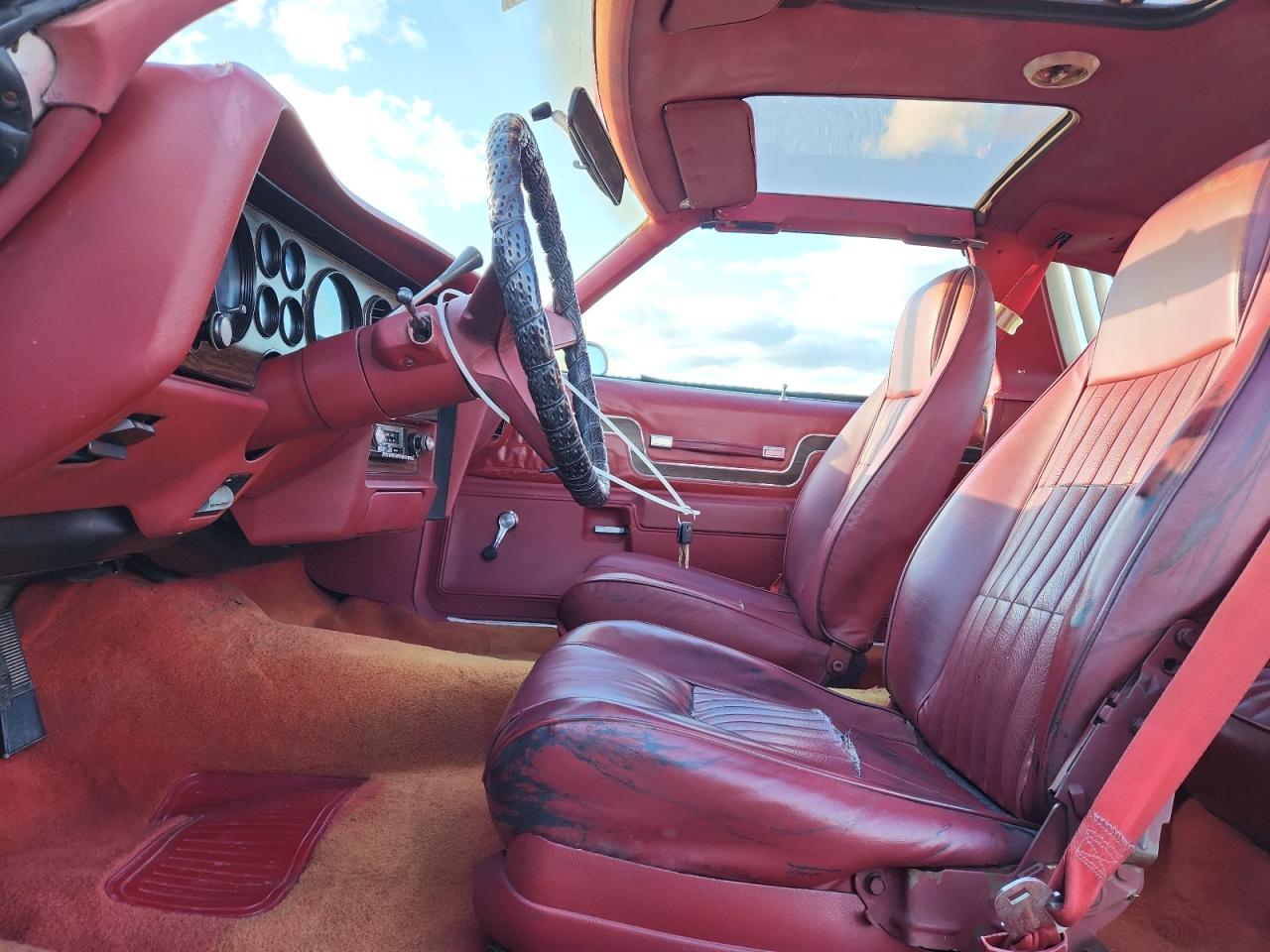 1977 Pontiac Lemans VIN: 2F37Z7P314667 Lot: 92000545