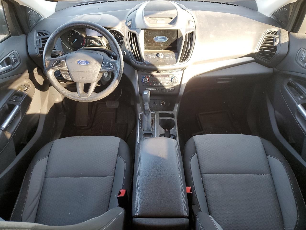 2017 Ford Escape Se VIN: 1FMCU9GD0HUA00384 Lot: 91215555