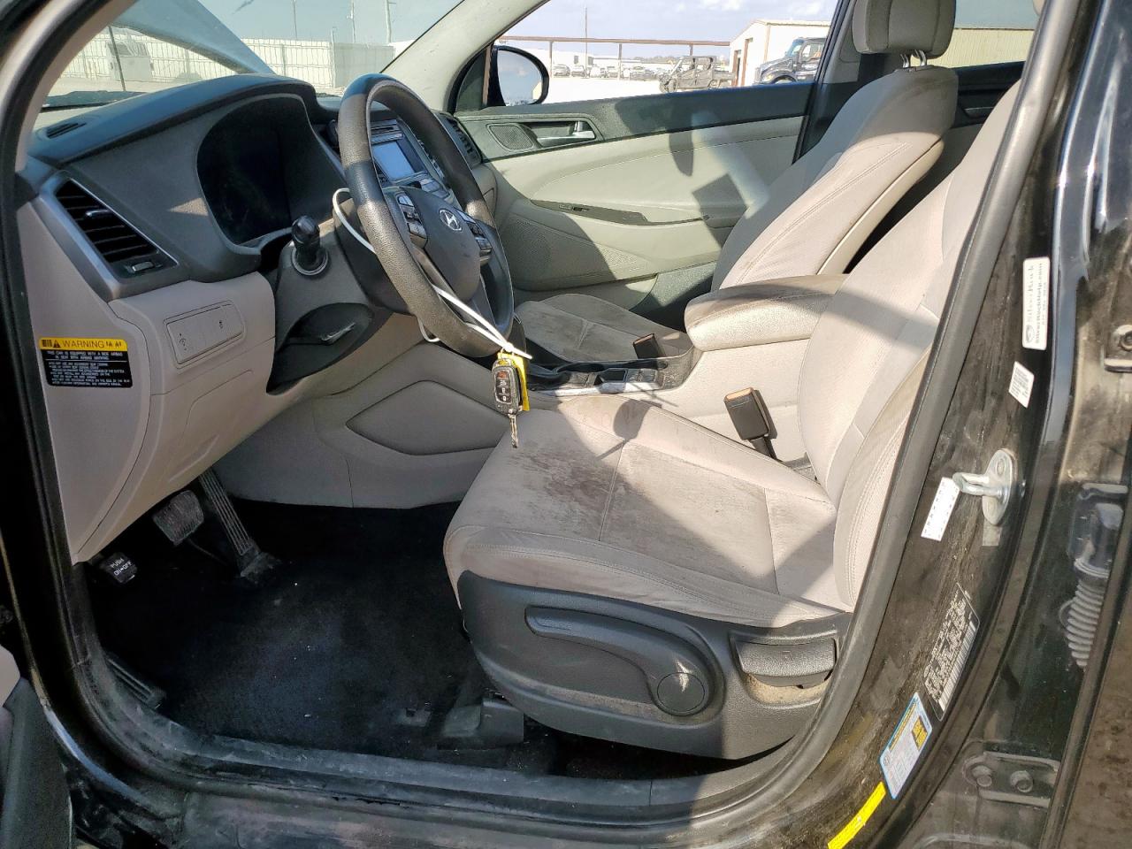 2017 Hyundai Tucson Se VIN: KM8J23A4XHU463796 Lot: 93227035