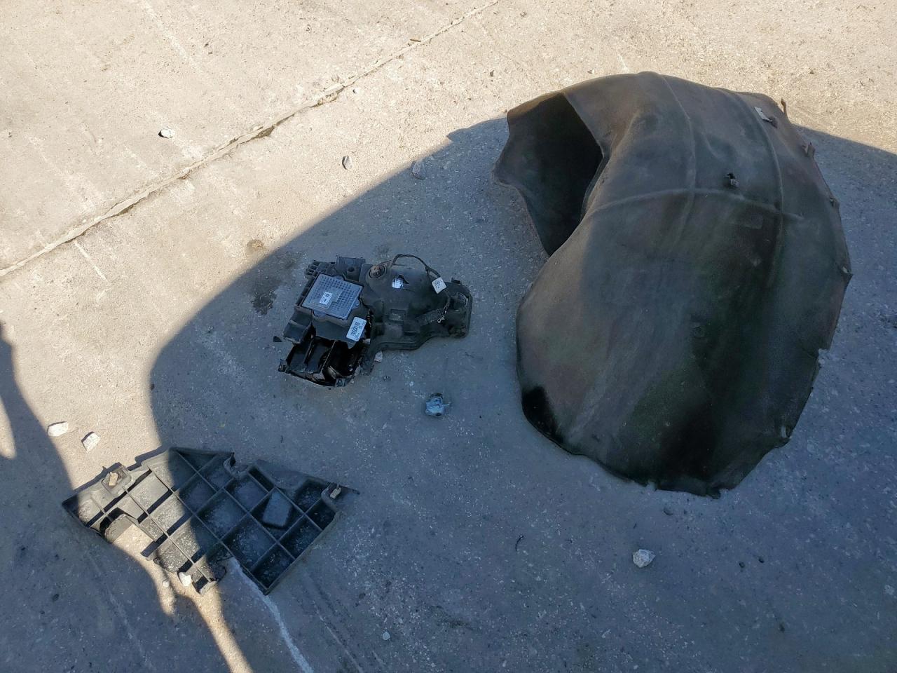 2016 Cadillac Escalade Luxury VIN: 1GYS4BKJ0GR273275 Lot: 92077465