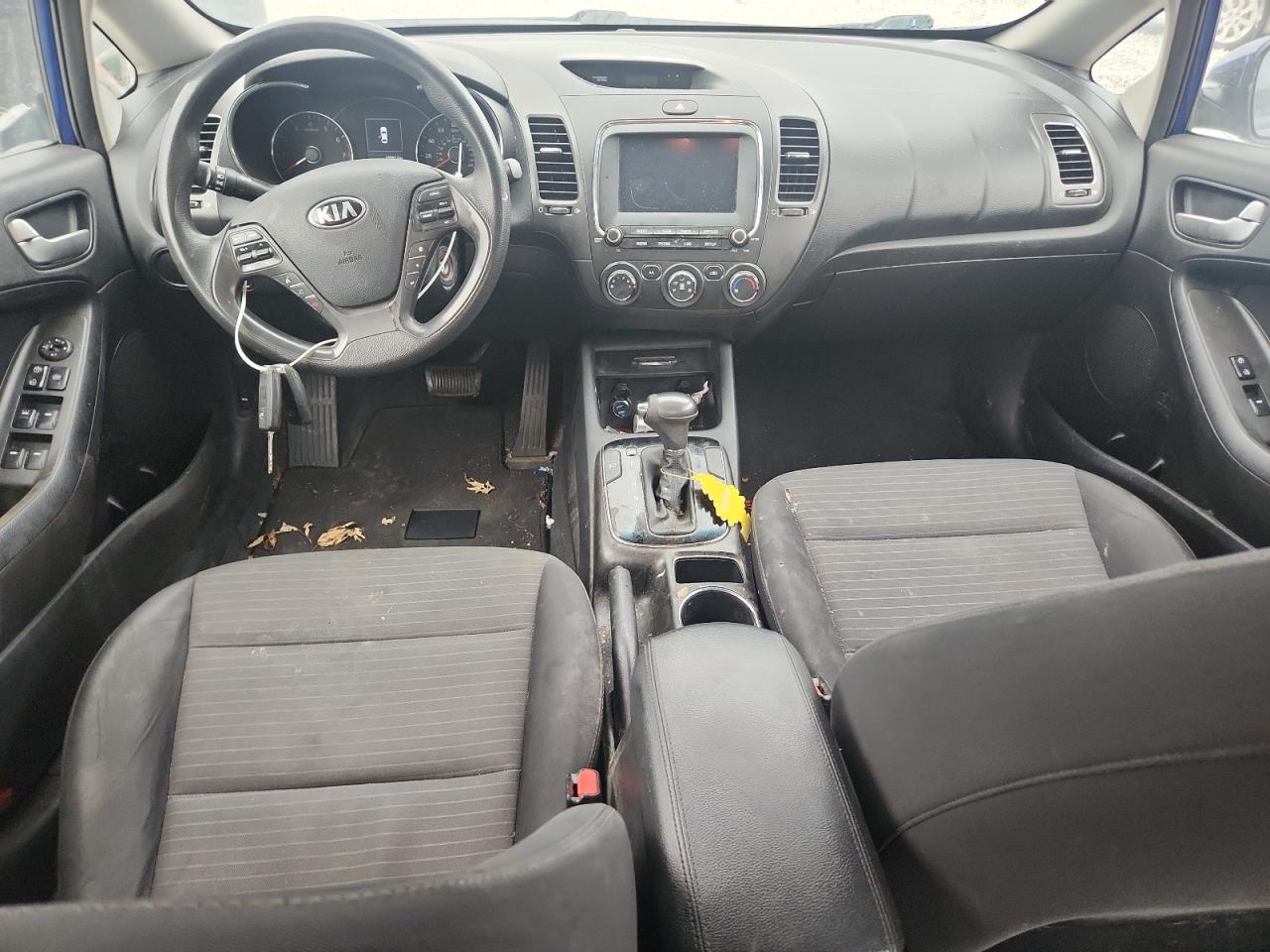 2018 Kia Forte Lx VIN: 3KPFL4A76JE165810 Lot: 90253315