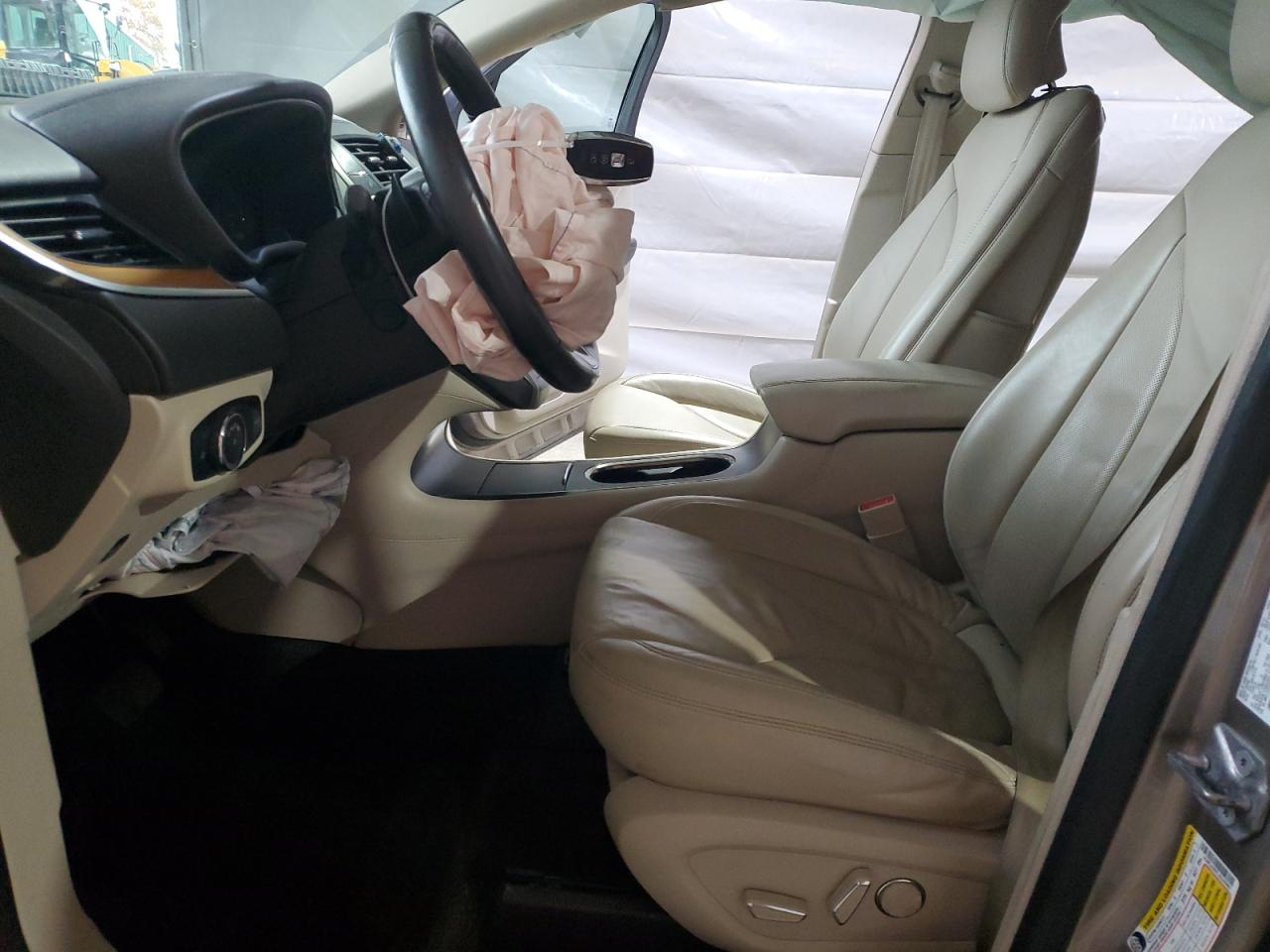 2018 Lincoln Mkc Select VIN: 5LMCJ2D91JUL03662 Lot: 91082545