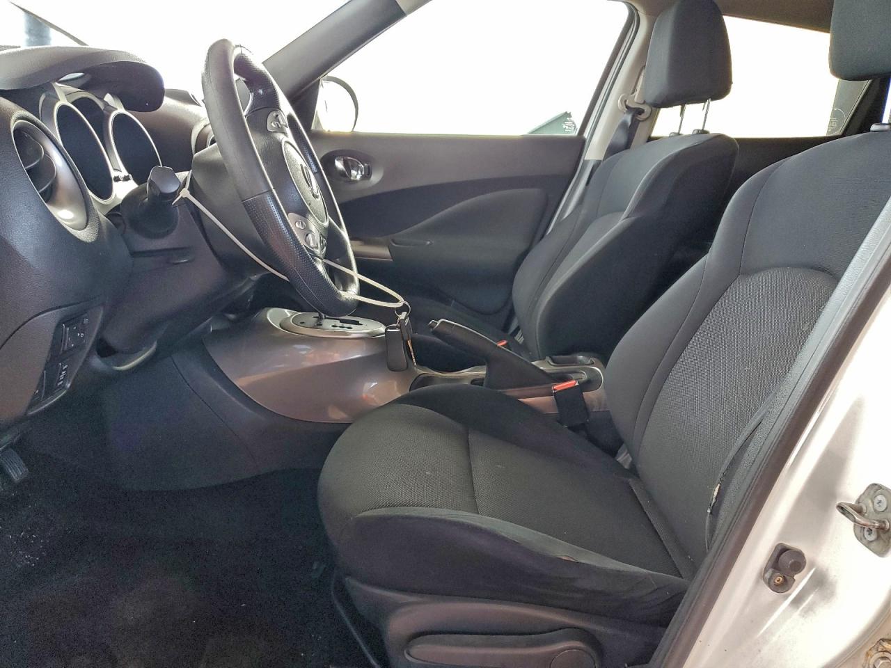 2013 Nissan Juke S VIN: JN8AF5MV6DT213999 Lot: 94689925