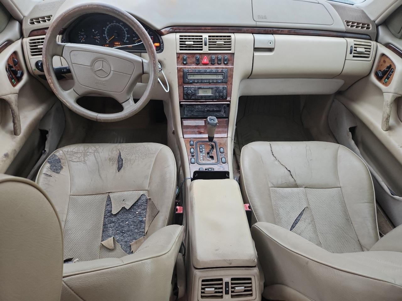 1999 Mercedes-Benz E 320 VIN: WDBJF65H7XA885207 Lot: 93749435