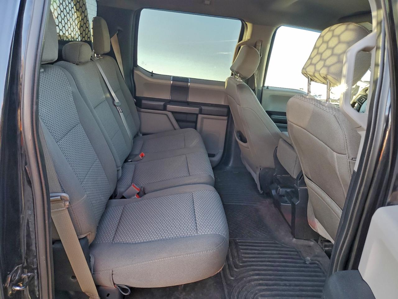 2019 Ford F150 Supercrew VIN: 1FTFW1E58KKC80843 Lot: 94296425