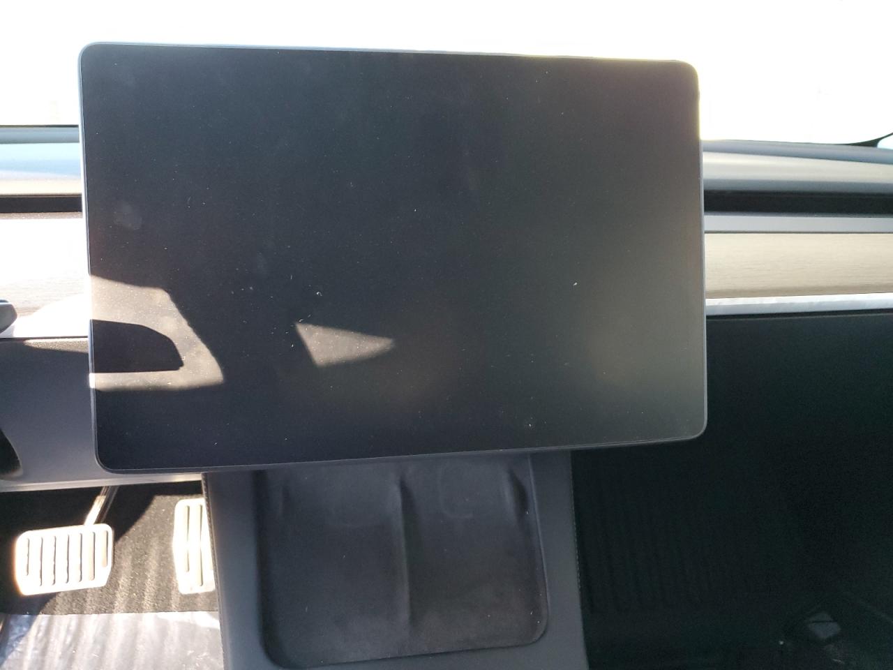 2021 Tesla Model 3 VIN: 5YJ3E1EA0MF017684 Lot: 93236585