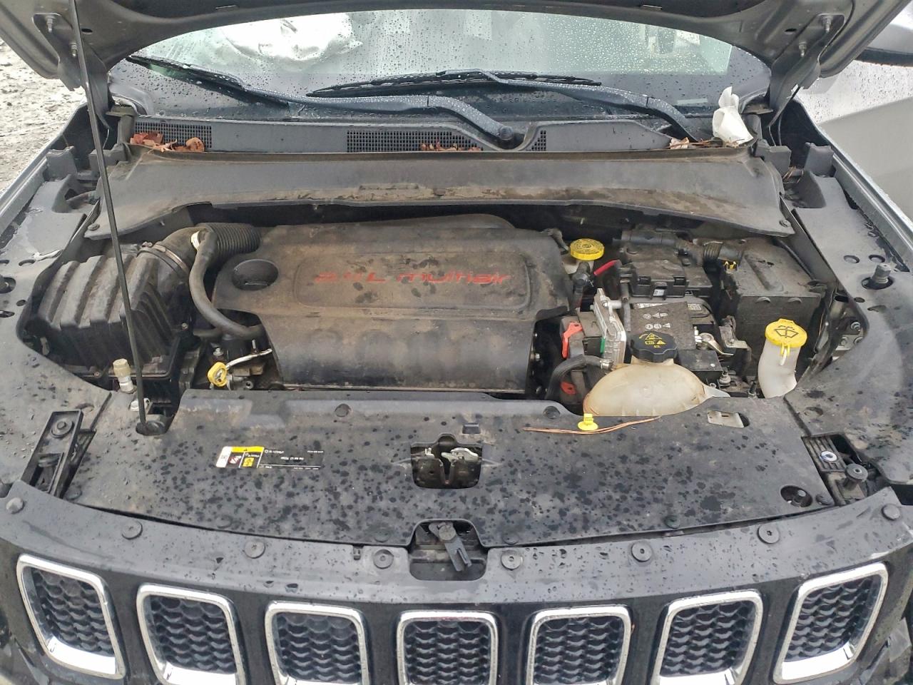 2018 Jeep Compass Latitude VIN: 3C4NJCBB8JT468873 Lot: 94427875
