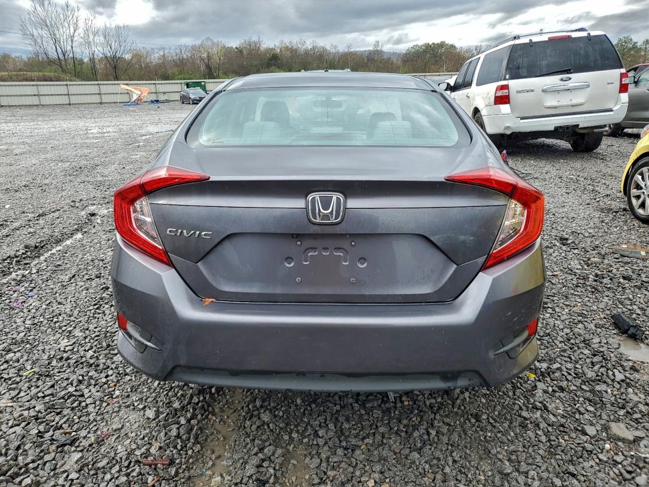 2018 Honda Civic Lx VIN: 19XFC2F57JE206750 Lot: 94361125