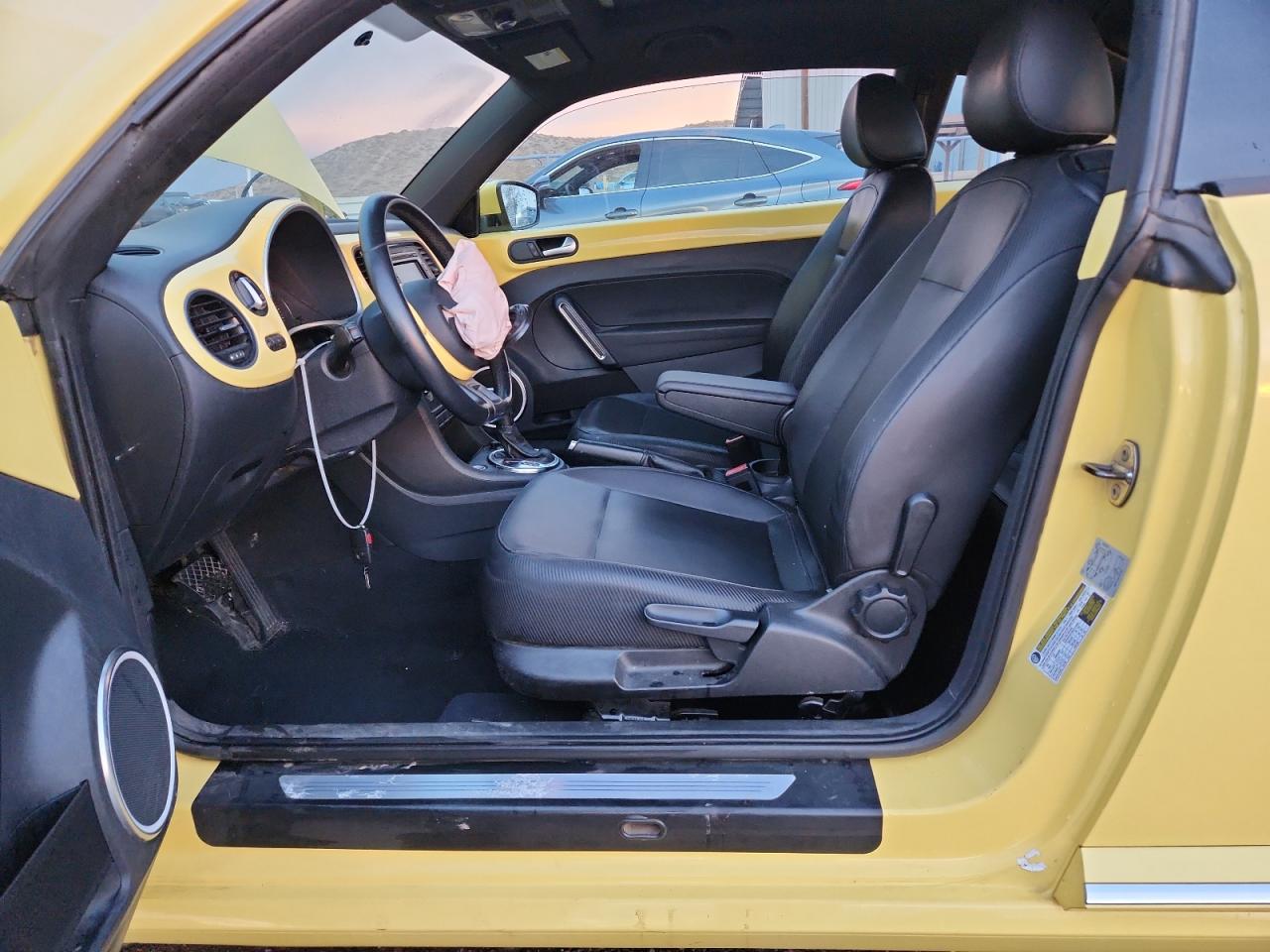 2012 Volkswagen Beetle VIN: 3VWJX7ATXCM646145 Lot: 93268755