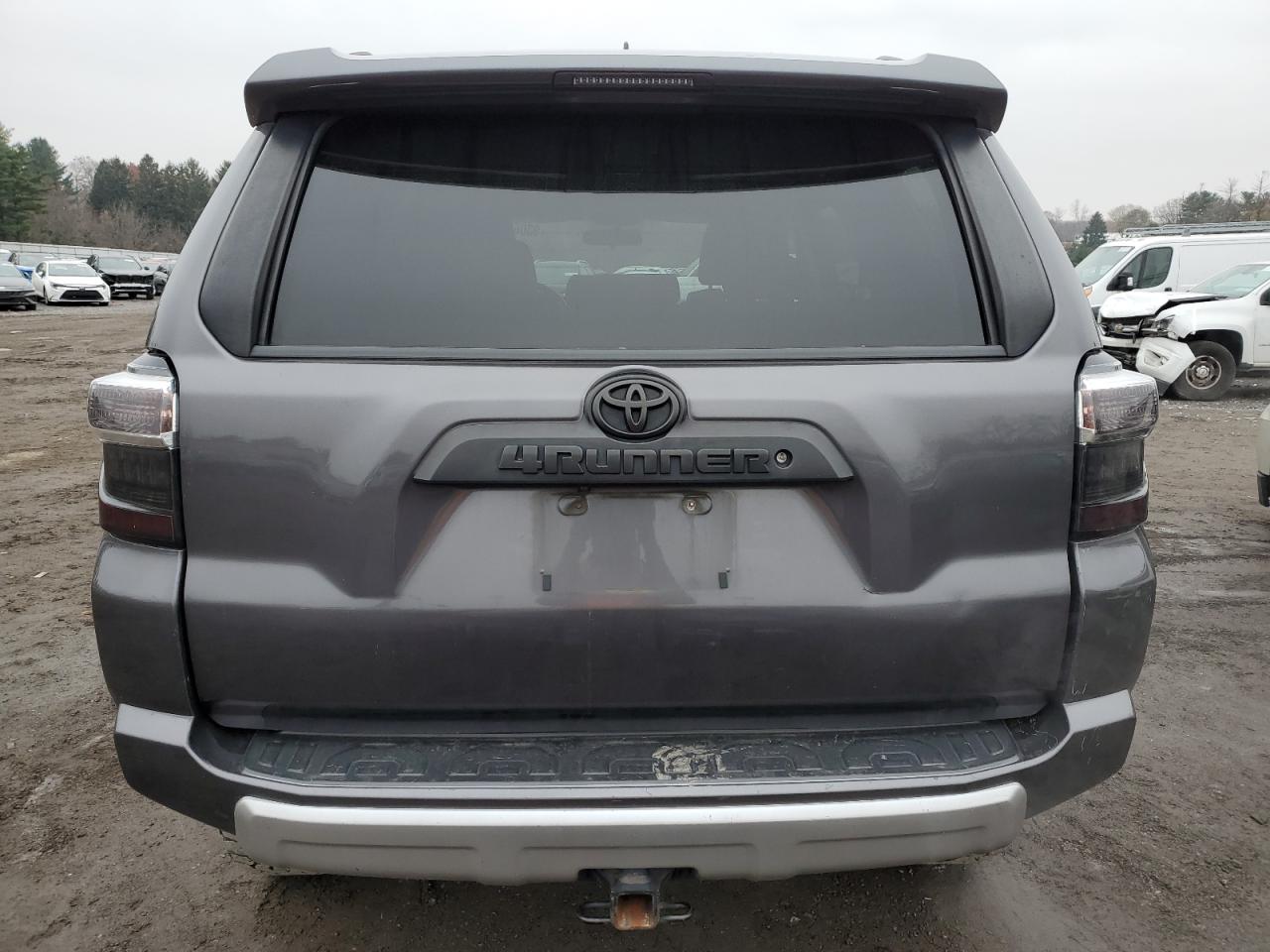 2018 Toyota 4Runner Sr5/Sr5 Premium VIN: JTEBU5JR5J5568994 Lot: 93068065