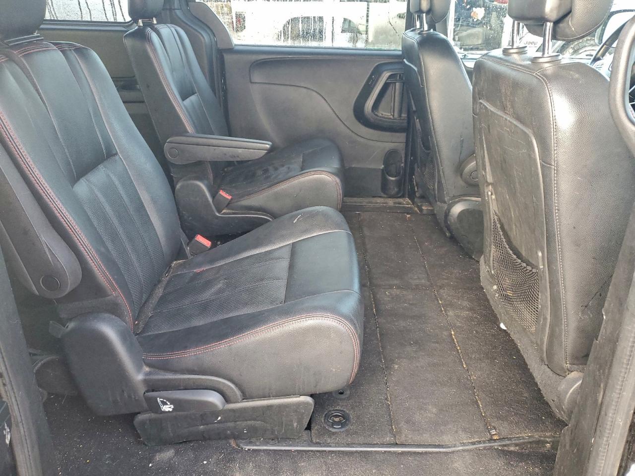 2016 Dodge Grand Caravan R/T VIN: 2C4RDGEG9GR324106 Lot: 93705315