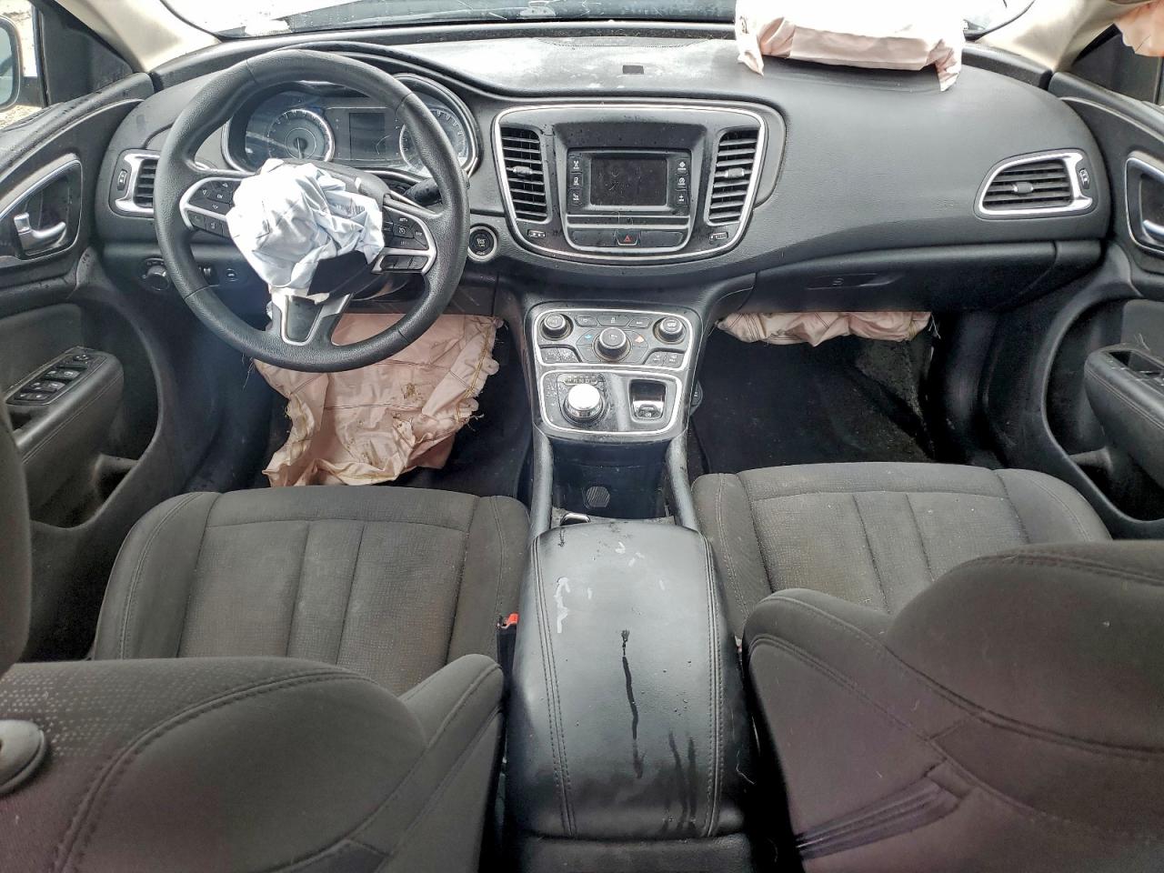 2016 Chrysler 200 Limited VIN: 1C3CCCAB8GN141065 Lot: 94037645