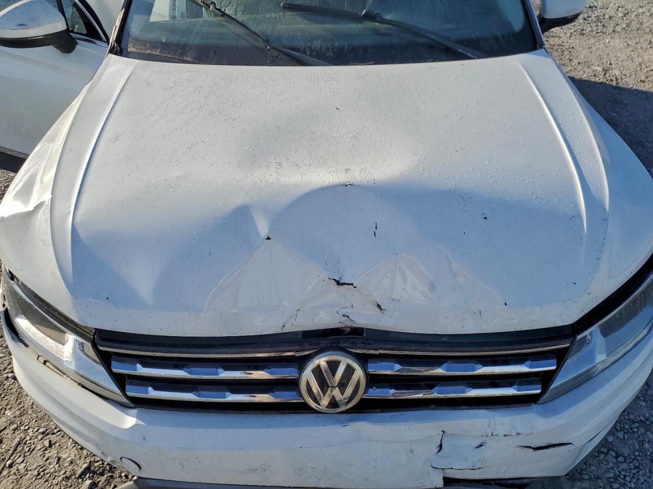 2018 Volkswagen Tiguan Se VIN: 3VV3B7AX6JM214471 Lot: 92935775