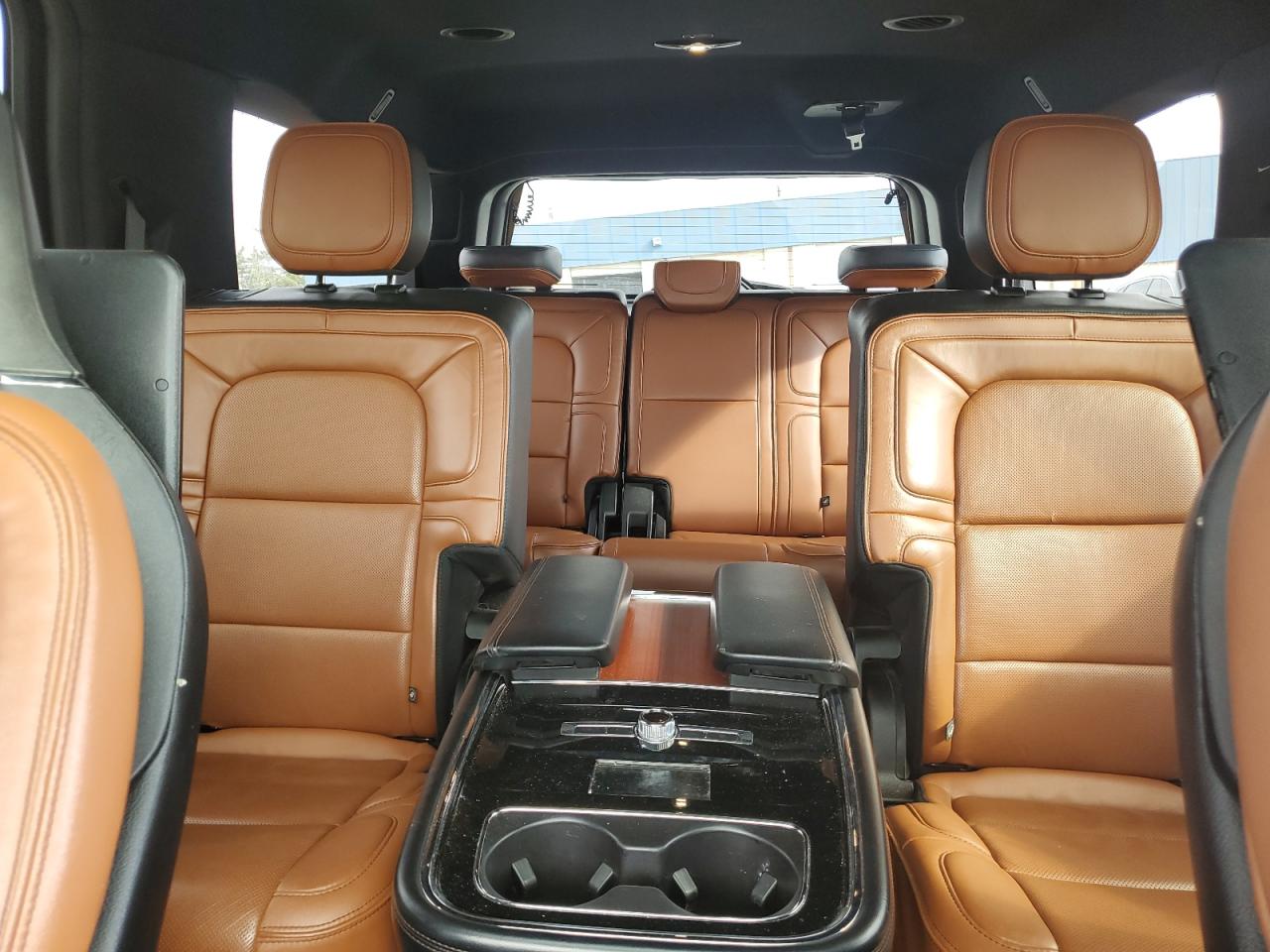 2018 Lincoln Navigator L Reserve VIN: 5LMJJ3LT6JEL08201 Lot: 90924815