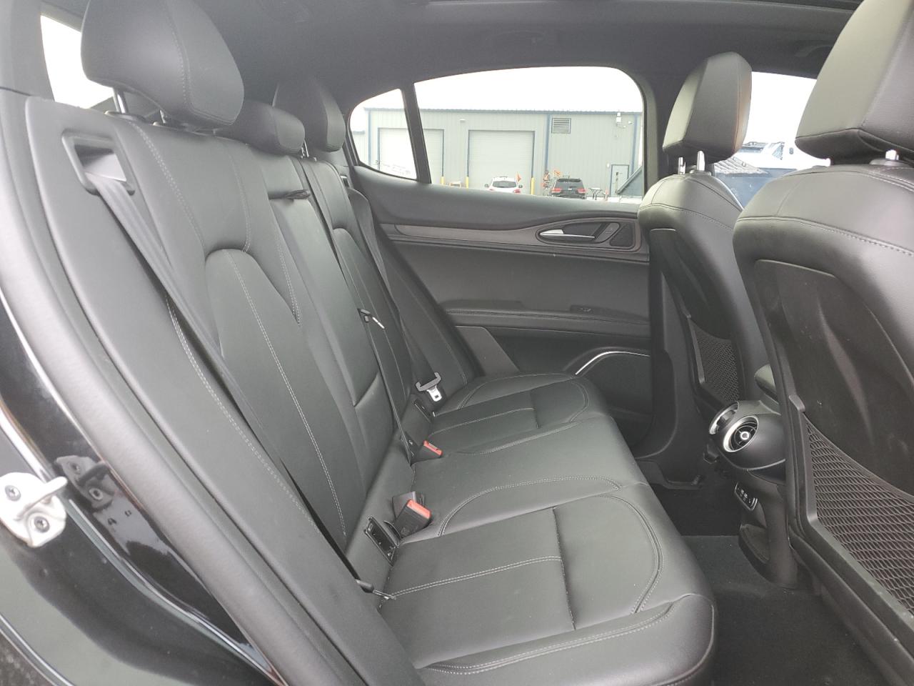 2022 Alfa Romeo Stelvio Ti VIN: ZASPAKBN9N7D40740 Lot: 92426425