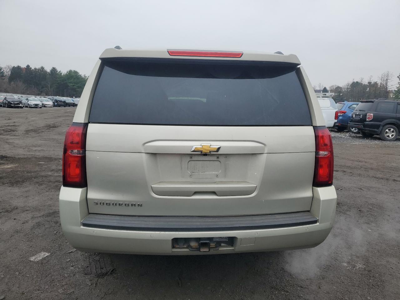 2015 Chevrolet Suburban K1500 Lt VIN: 1GNSKJKC6FR301254 Lot: 93713925