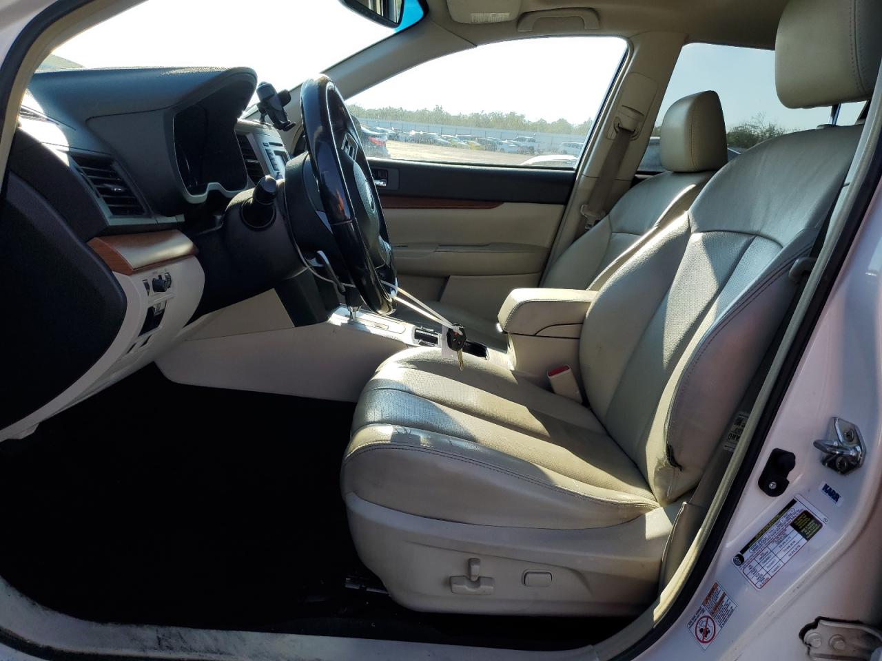 2013 Subaru Outback 2.5I Limited VIN: 4S4BRBKC5D3221580 Lot: 92925295